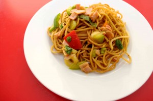 asiatischer Spaghettisalat