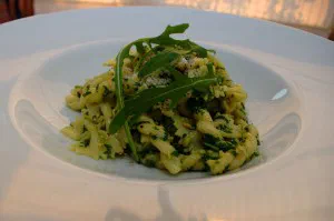 Cashew-Rucola-Pesto