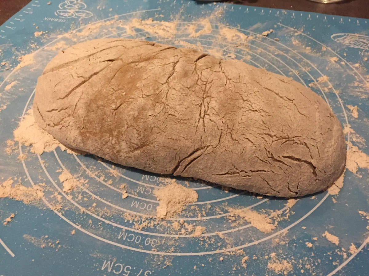 Roggenbrot mit Sauerteig